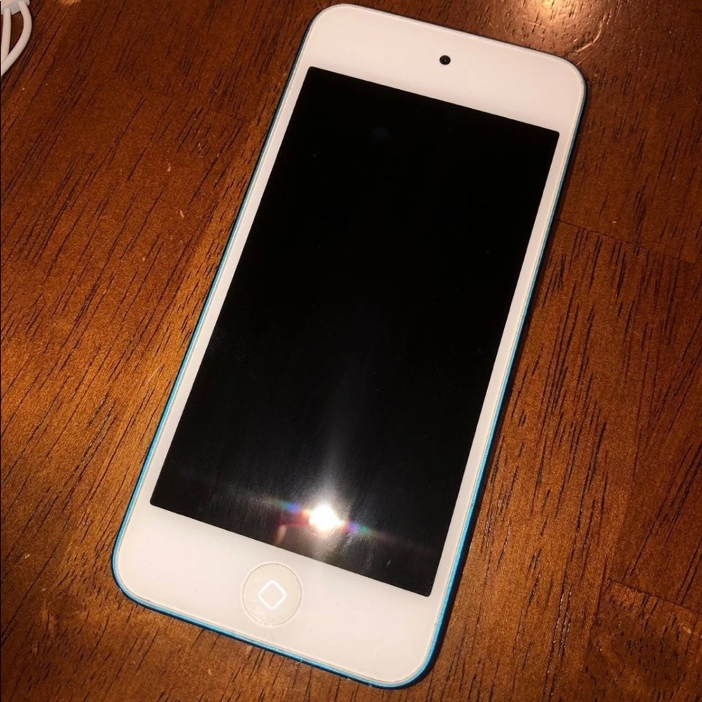 Blue iPod Touch